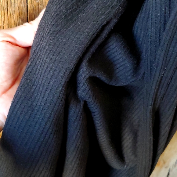 Pinkblush Maternity Ribbed Fitted Dress - Picture 10 of 12